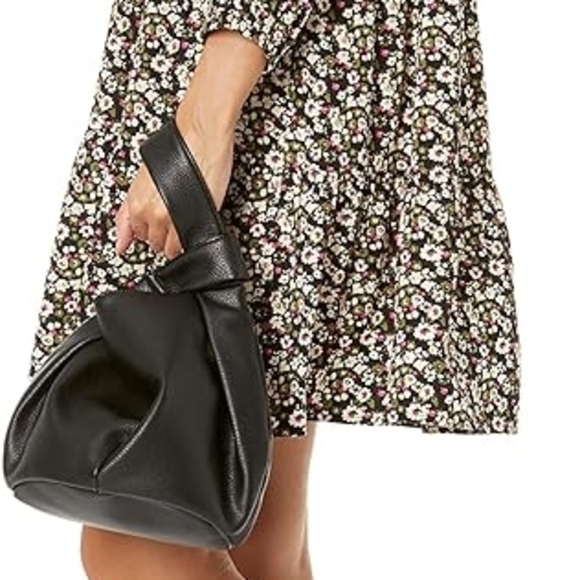 Floral Black Dress - Picture 5 of 8